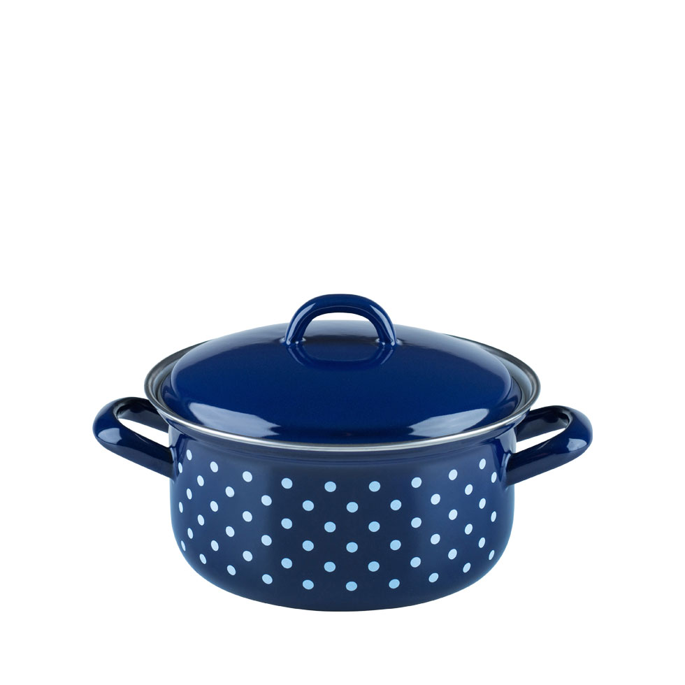 Casserole with lid 16